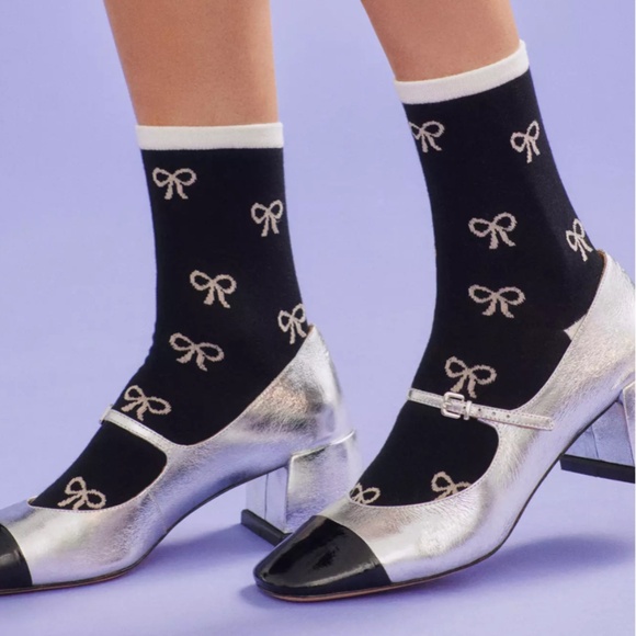 Vincenza Colorblock Mary Jane Heels - Picture 2 of 6